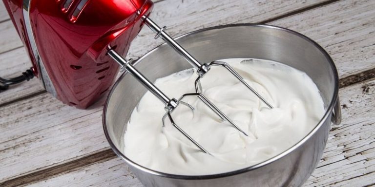 Is Cool Whip Keto? How to Make Keto Vegan Whipped Cream?